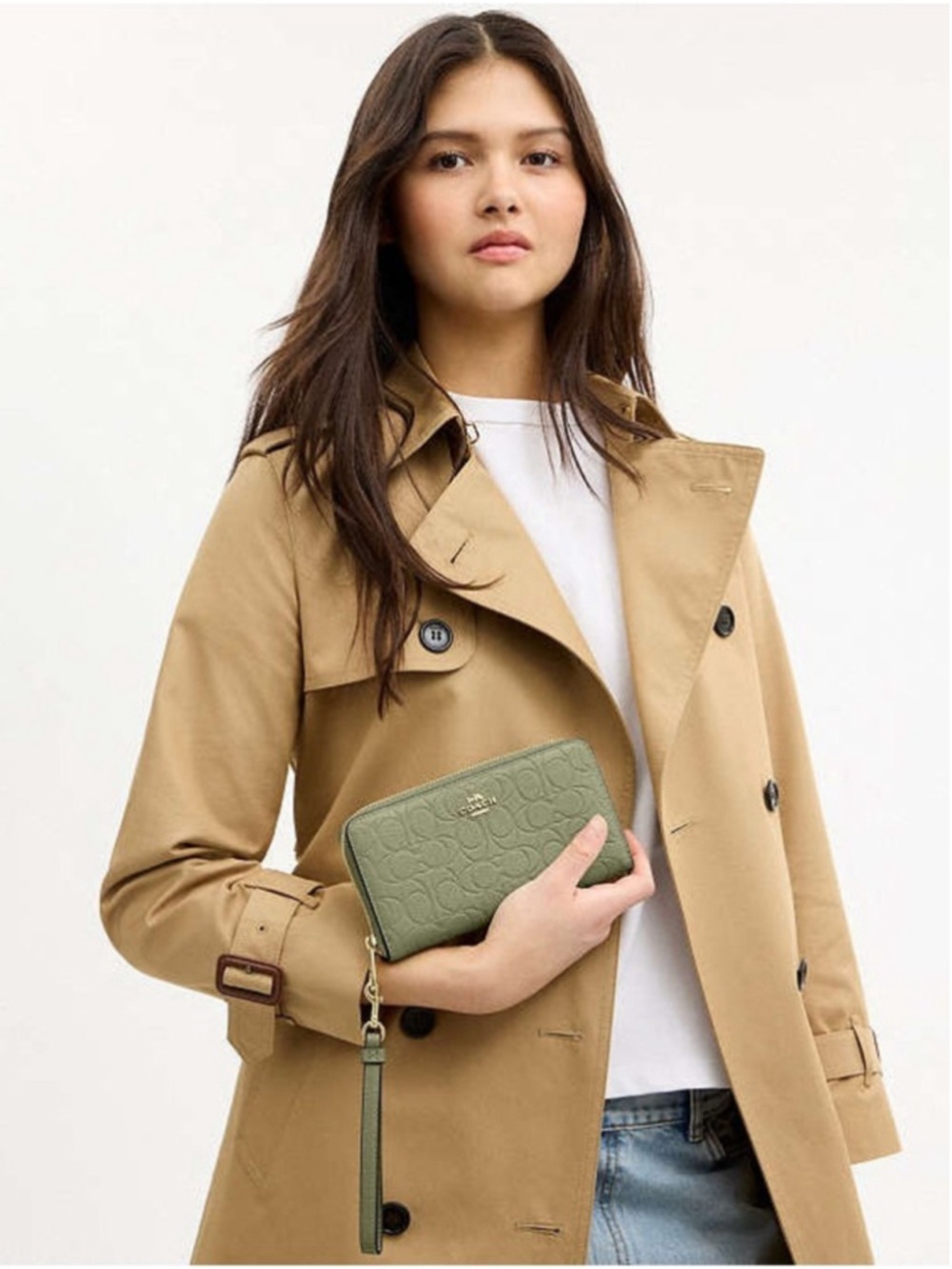 COACH Long Zip Around Wallet in Pistachio Signature Leather CEW21 – NWT - Picture 6 of 8